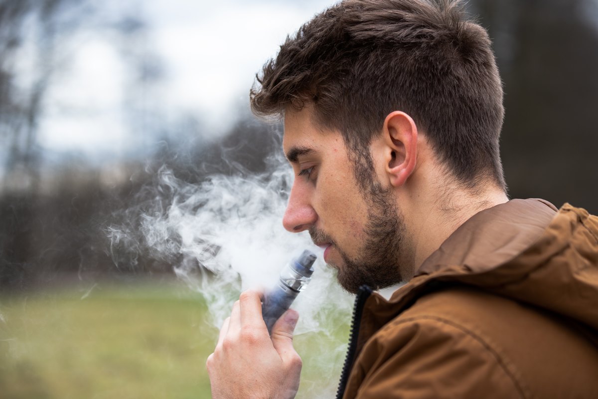 Vapes: confira 5 mitos e verdades sobre os cigarros eletrônicos1748622461.jpeg