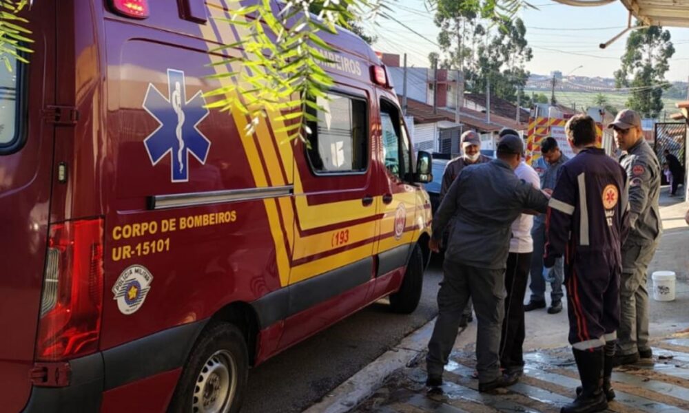 Bebê nasce em viatura do Corpo de Bombeiros em SP1751210429.jpeg