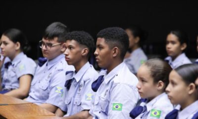 Escola cívico-militar atrasa e frustra base de Tarcísio1749899029.jpeg