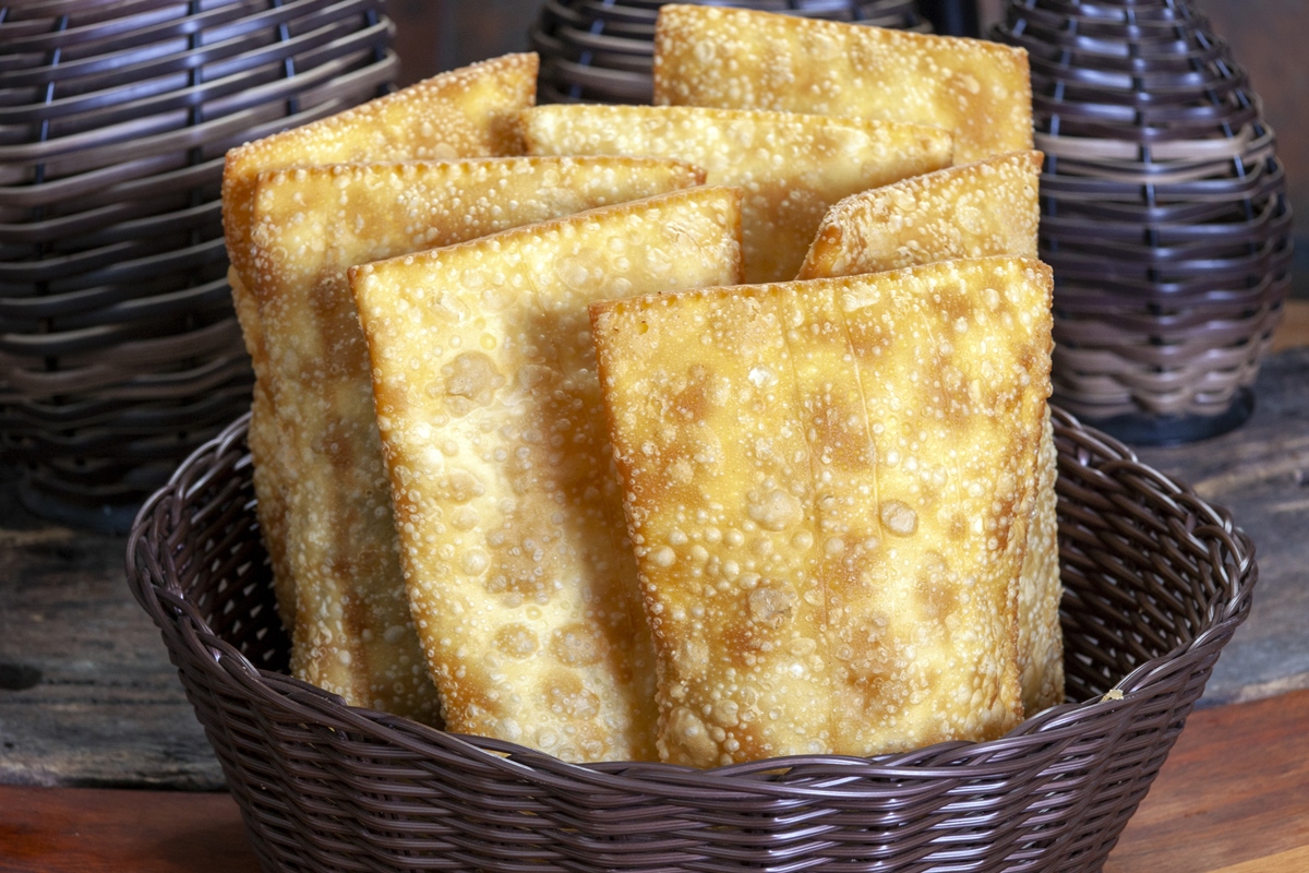 Pastel brasileiro ganha destaque internacional em ranking gastronômico1750223029.jpeg