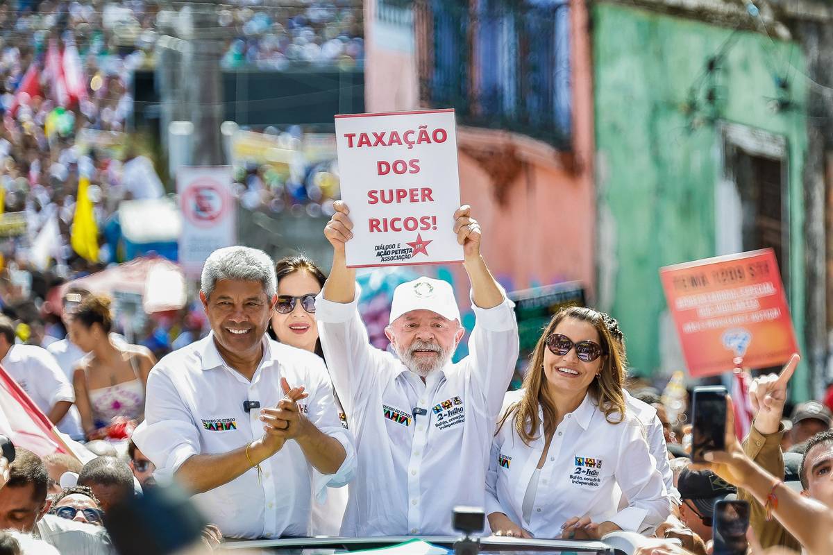 Lula defende taxação dos super-ricos em Salvador1751480433.jpeg